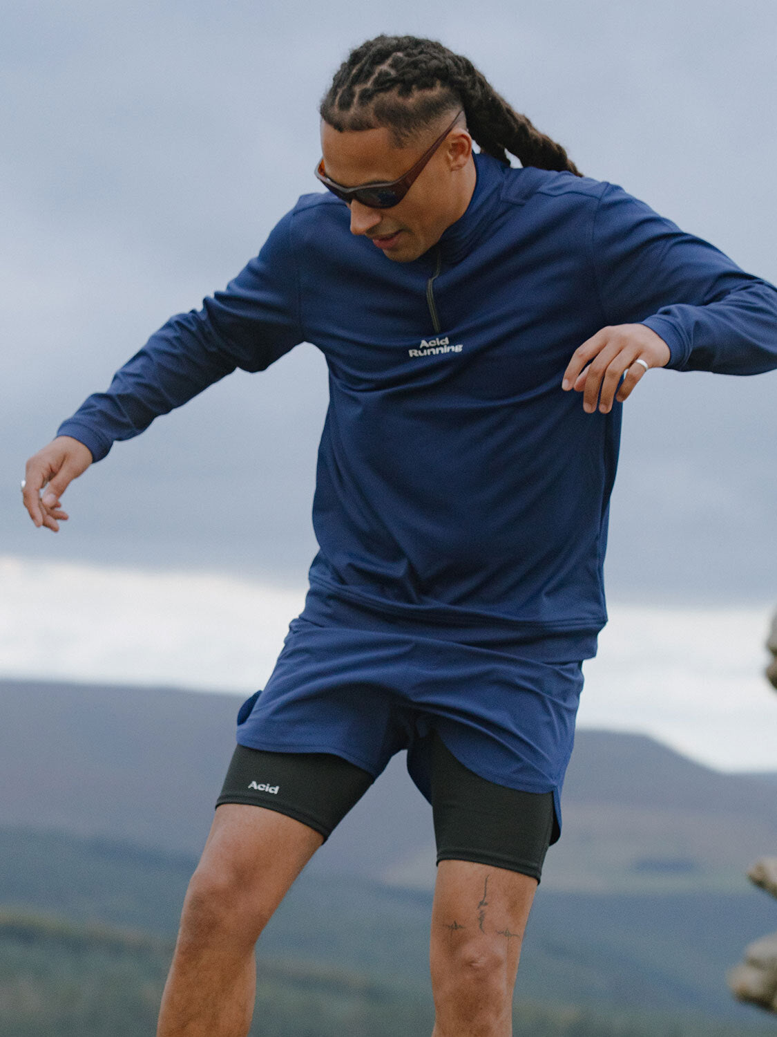 Quarter Zip - Navy