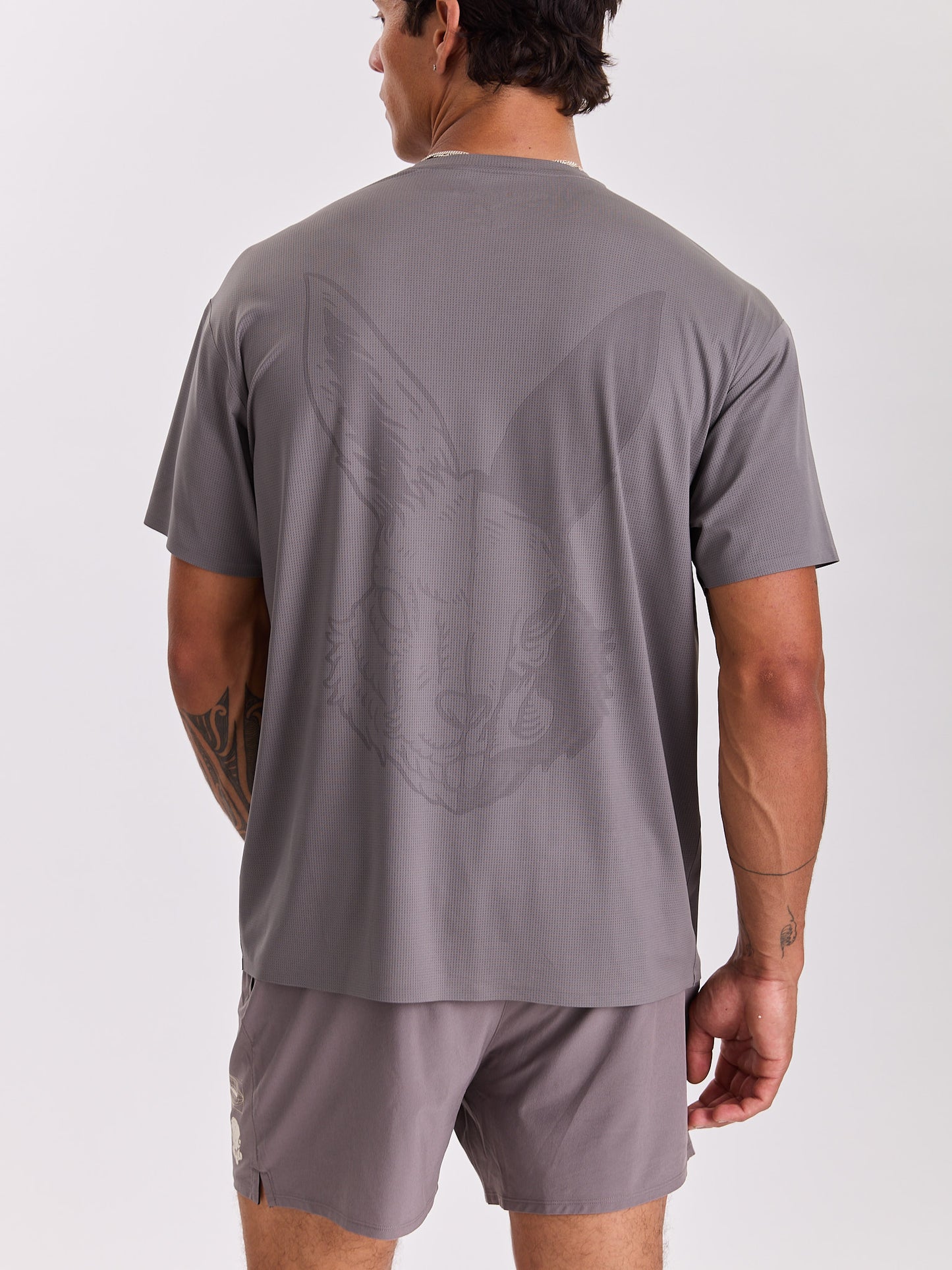 Men's Hare Tech T-Shirt - Shadow Taupe