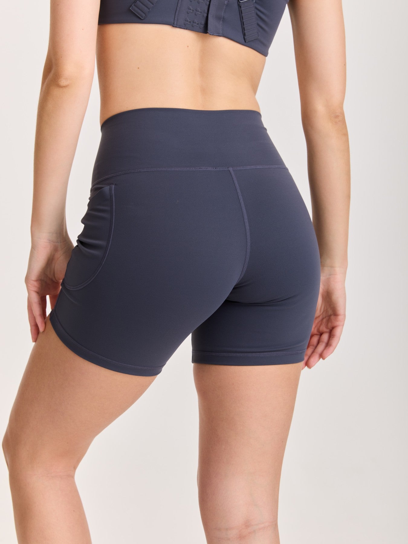 Women's Performance Shorts - Phantom