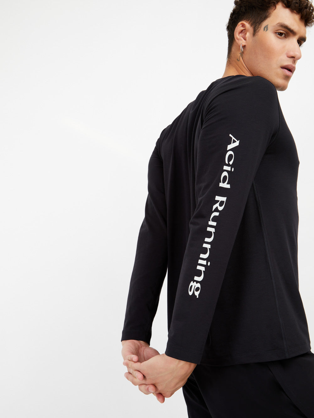 Long Sleeve T-Shirt - Black