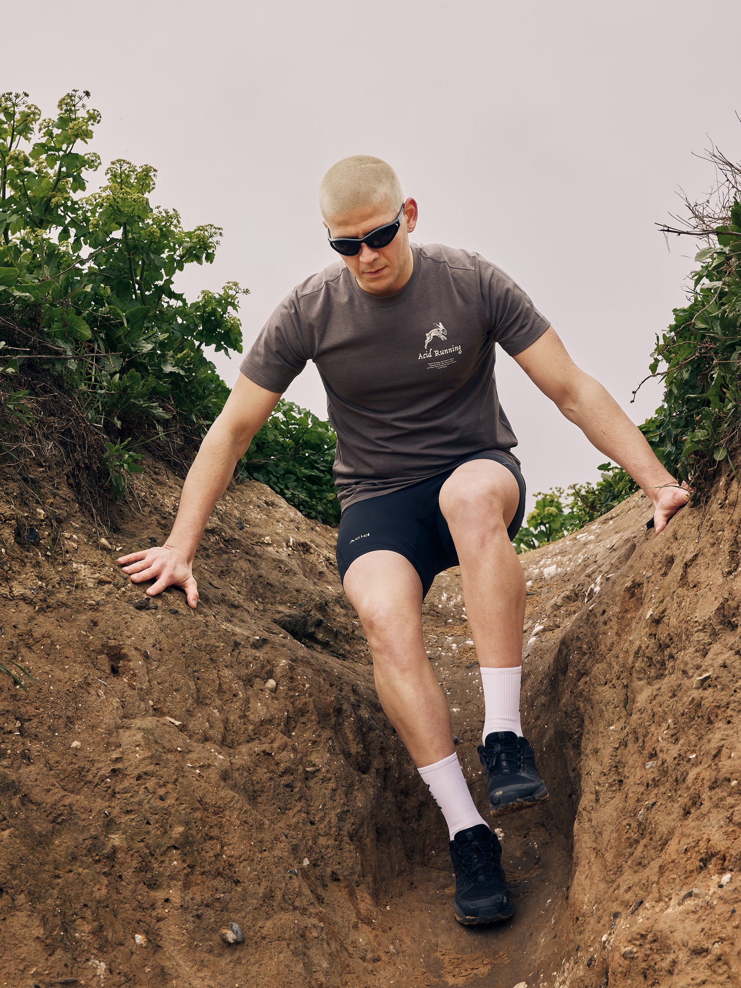 Men's A Runner's Dream T-Shirt - Shadow Taupe